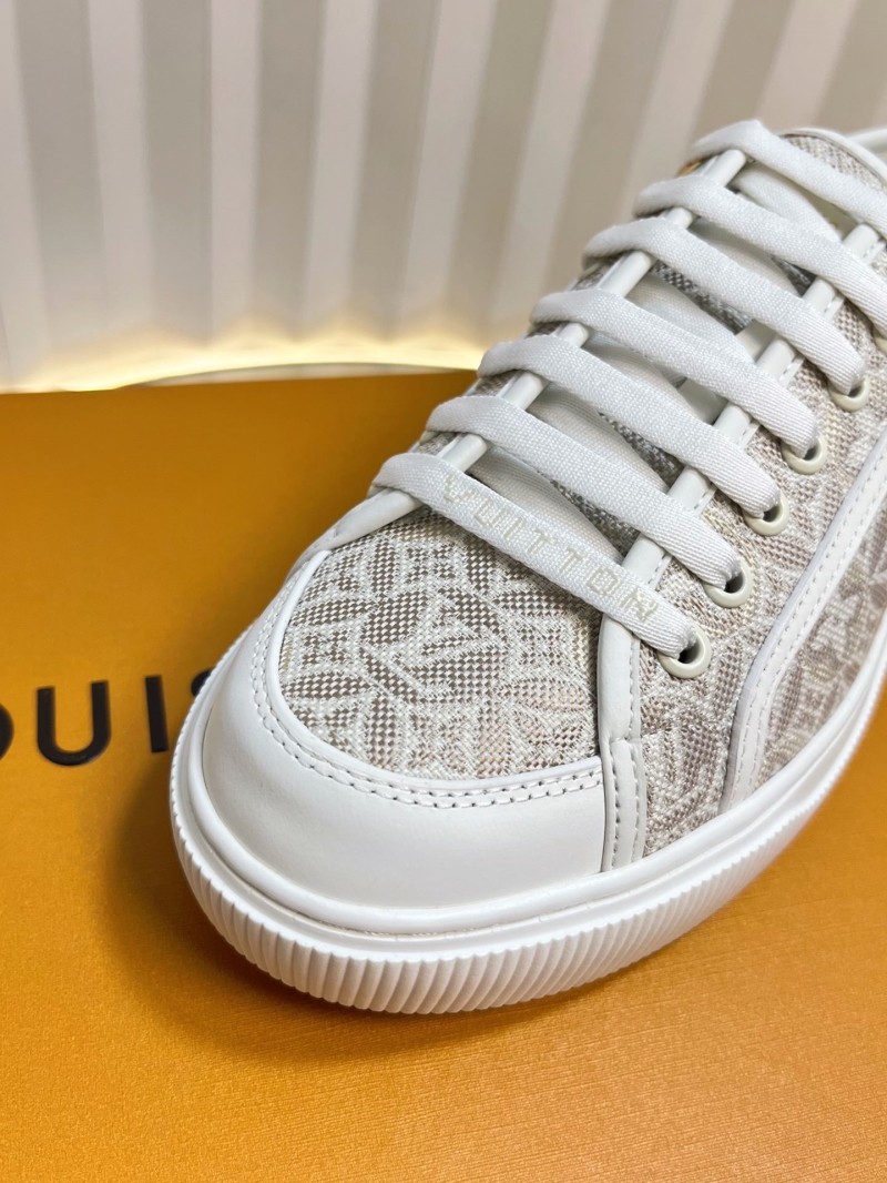 l0vis Vvtt0n low shoes